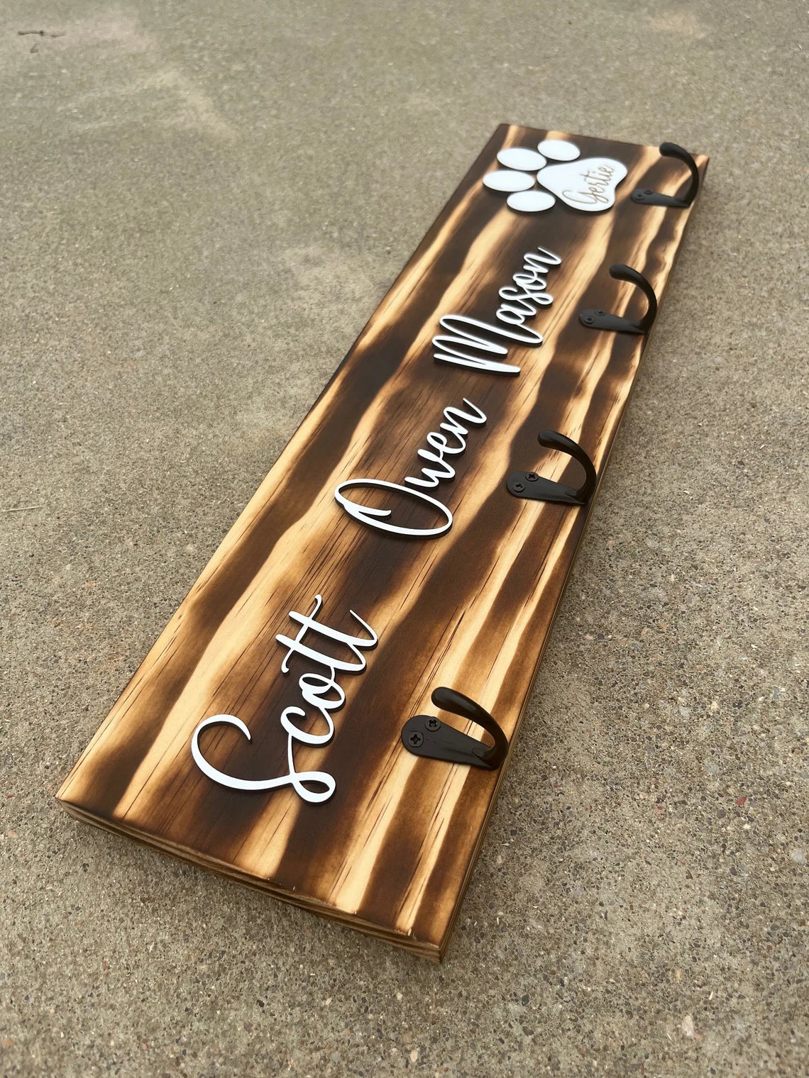 Shou Sugi Ban Personalisiertes Familiennamenschild