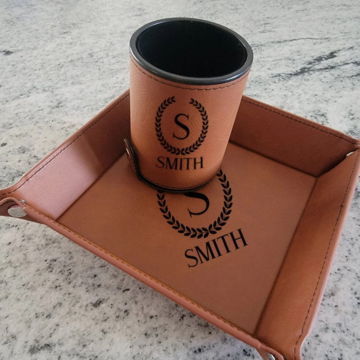 Personalisiertes Kunstleder-Flachmann-Geschenkset