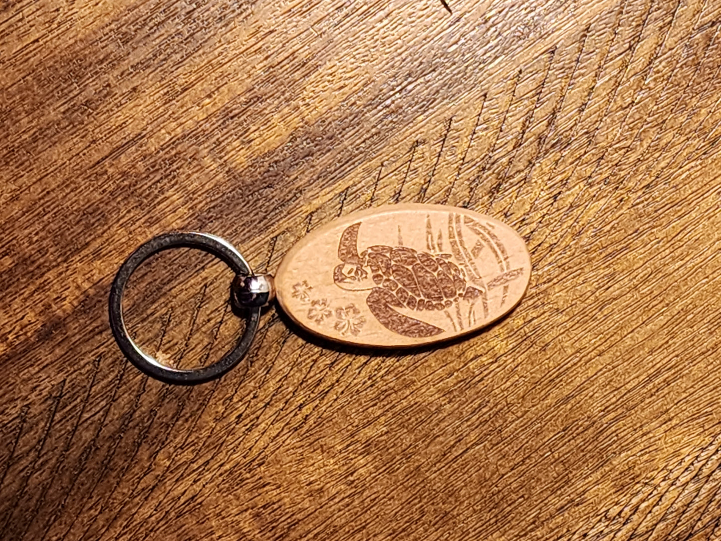 Personalisierter Holz-Schlüsselanhänger, oval